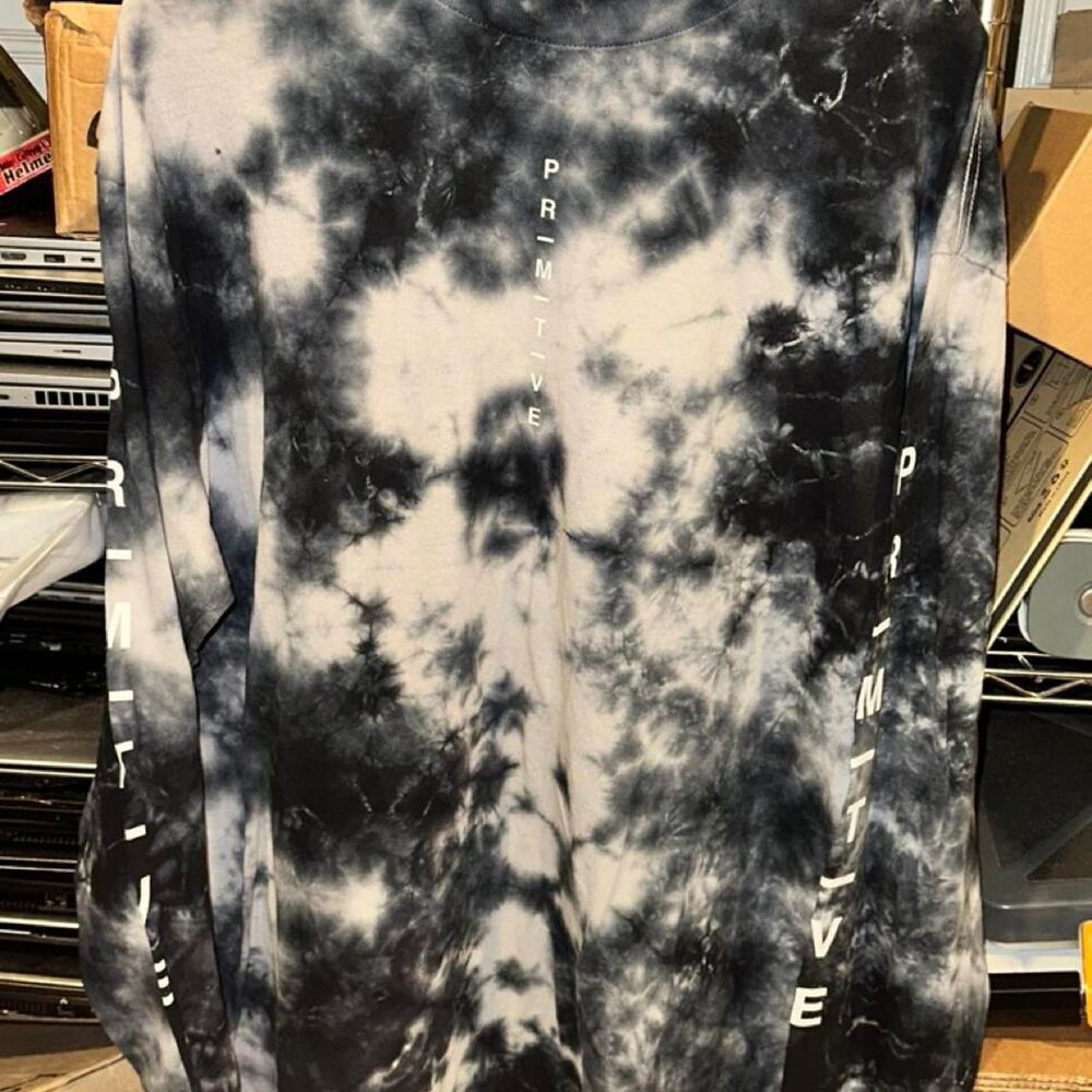 Primitive Men's Navy and Blue Shirt
